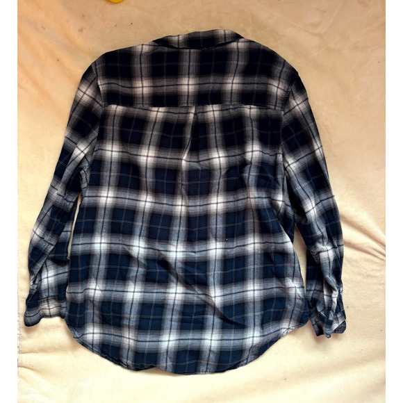Terra & Sky Flannel Shirt Women 1X/16-18W Navy Blue Plaid Button Top Long Sleeve - Picture 5 of 6